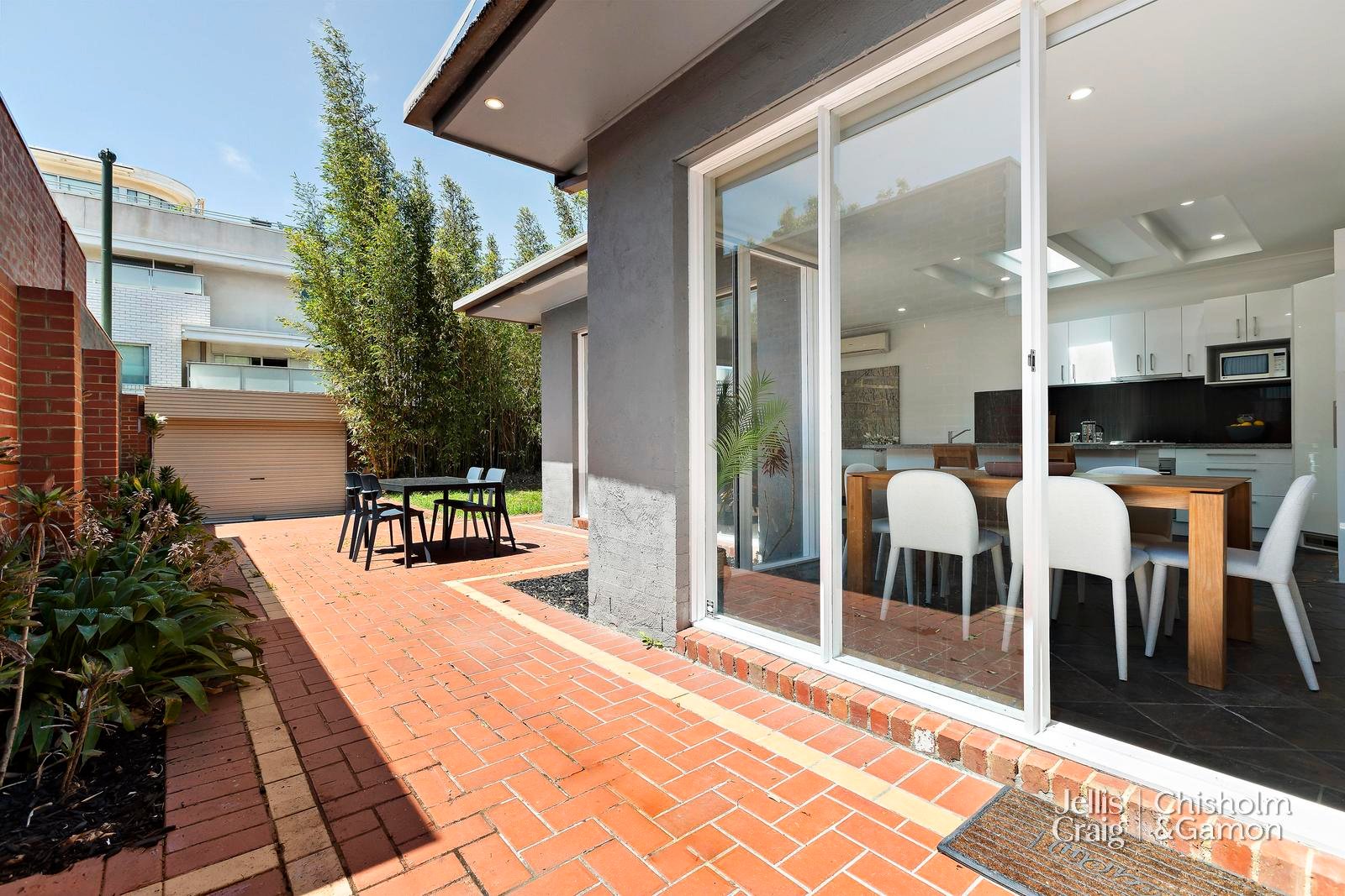 37 Vautier Street, Elwood image 14