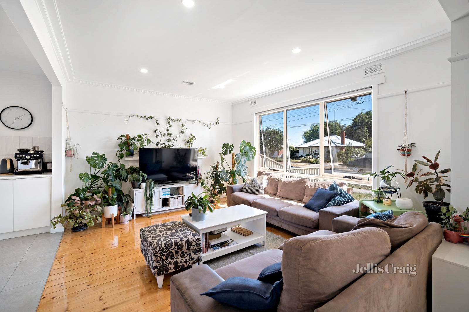 37 Victory Avenue, Alfredton image 2