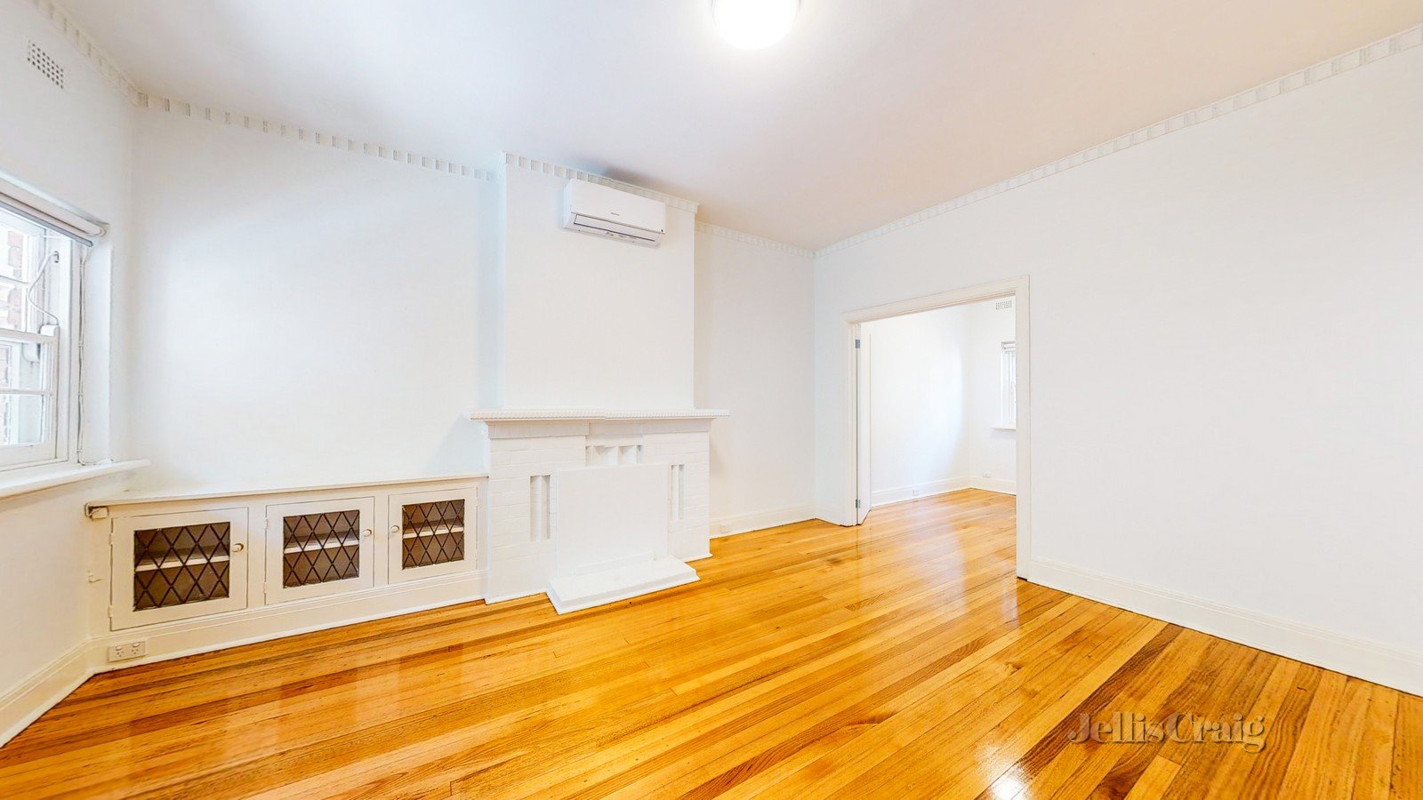 3/7 Washington St, Toorak image 2