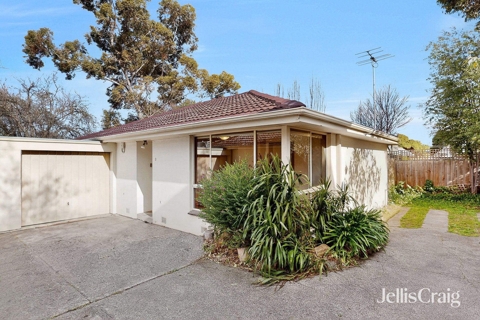 3/7 Wells Street, Surrey Hills image 2