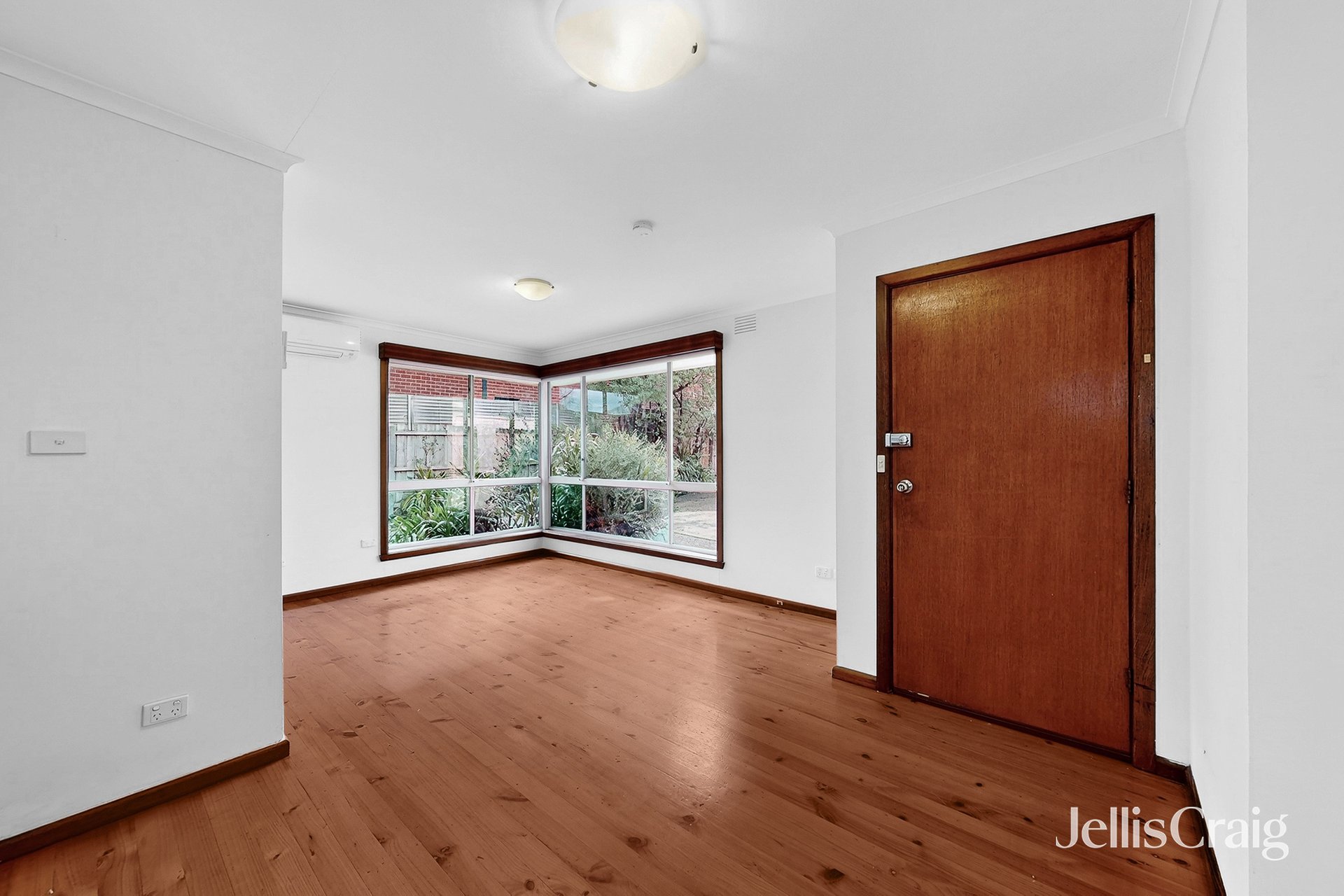 3/7 Wells Street, Surrey Hills image 4