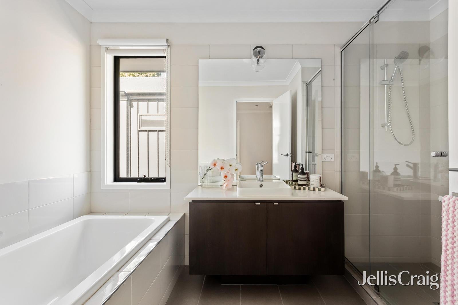 37 Willsmere Road, Kew image 13