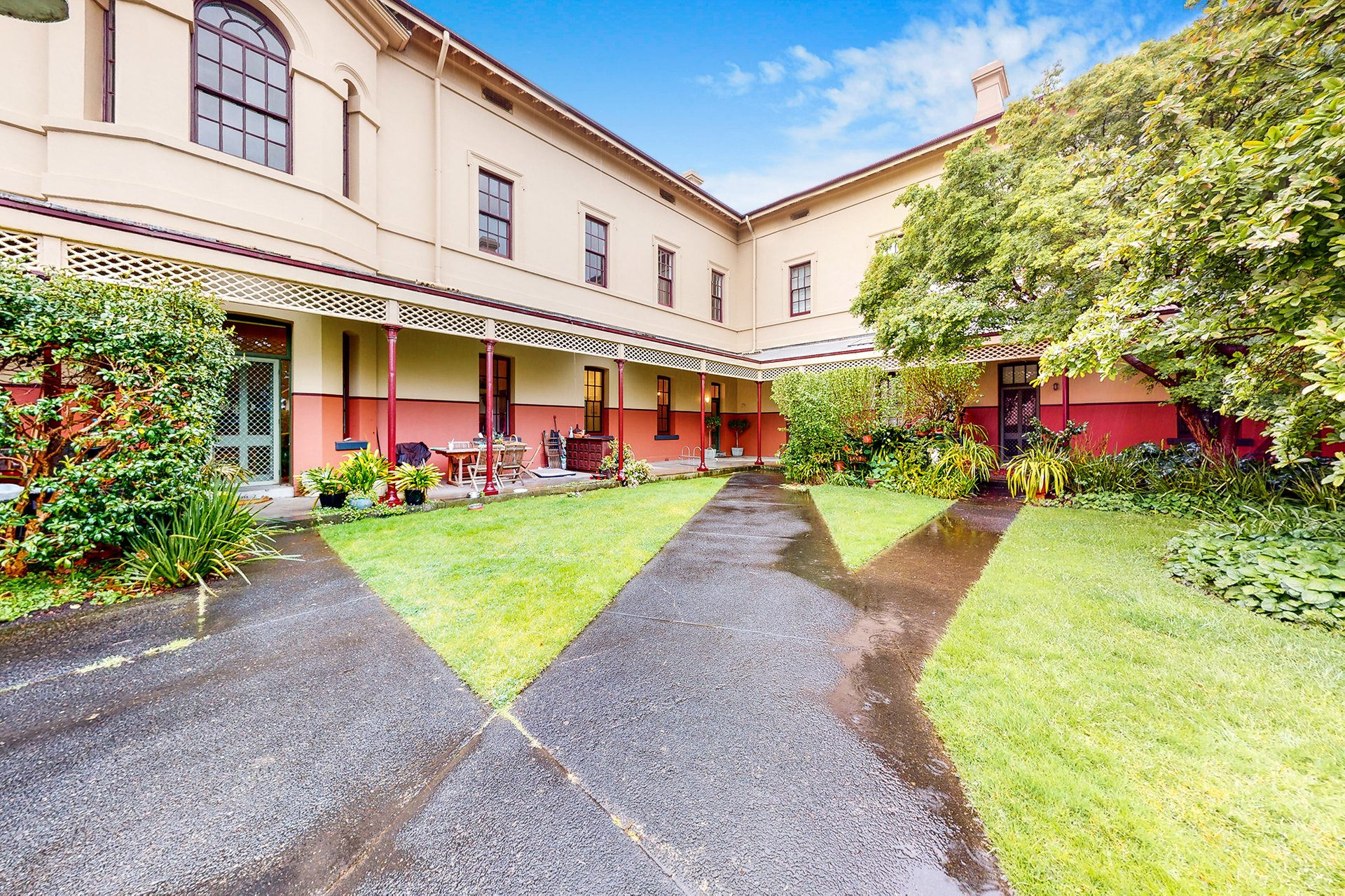 37 Wiltshire Drive, Kew image 11