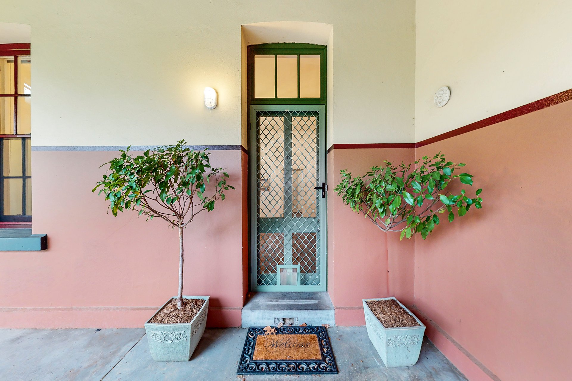 37 Wiltshire Drive, Kew image 13