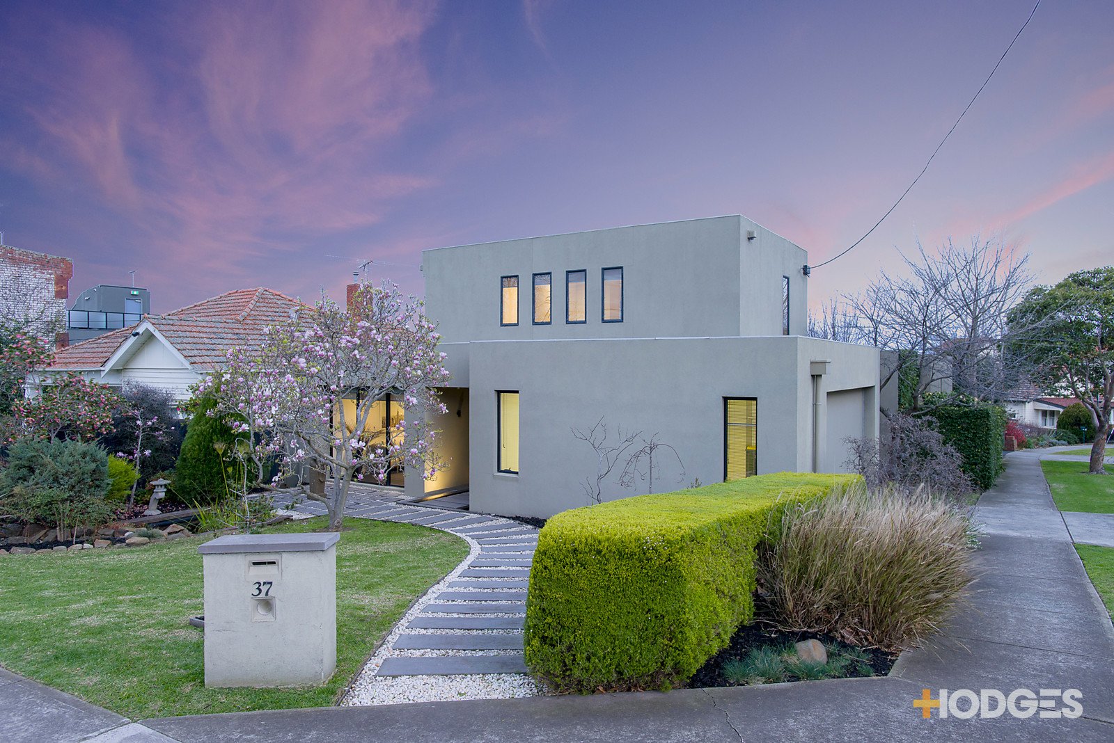 37 Woodland Street, Essendon image 1