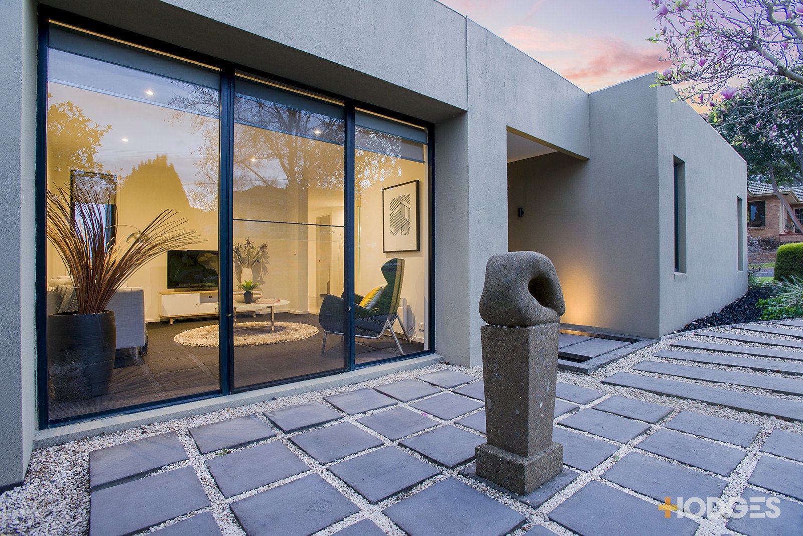 37 Woodland Street, Essendon image 2