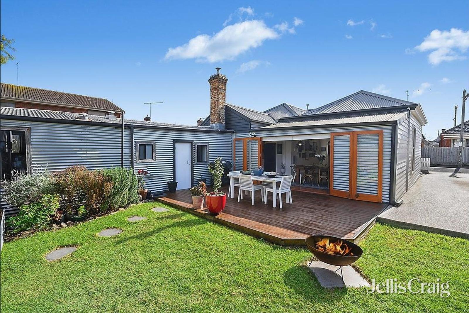 37 Yuille Street, Geelong West image 3