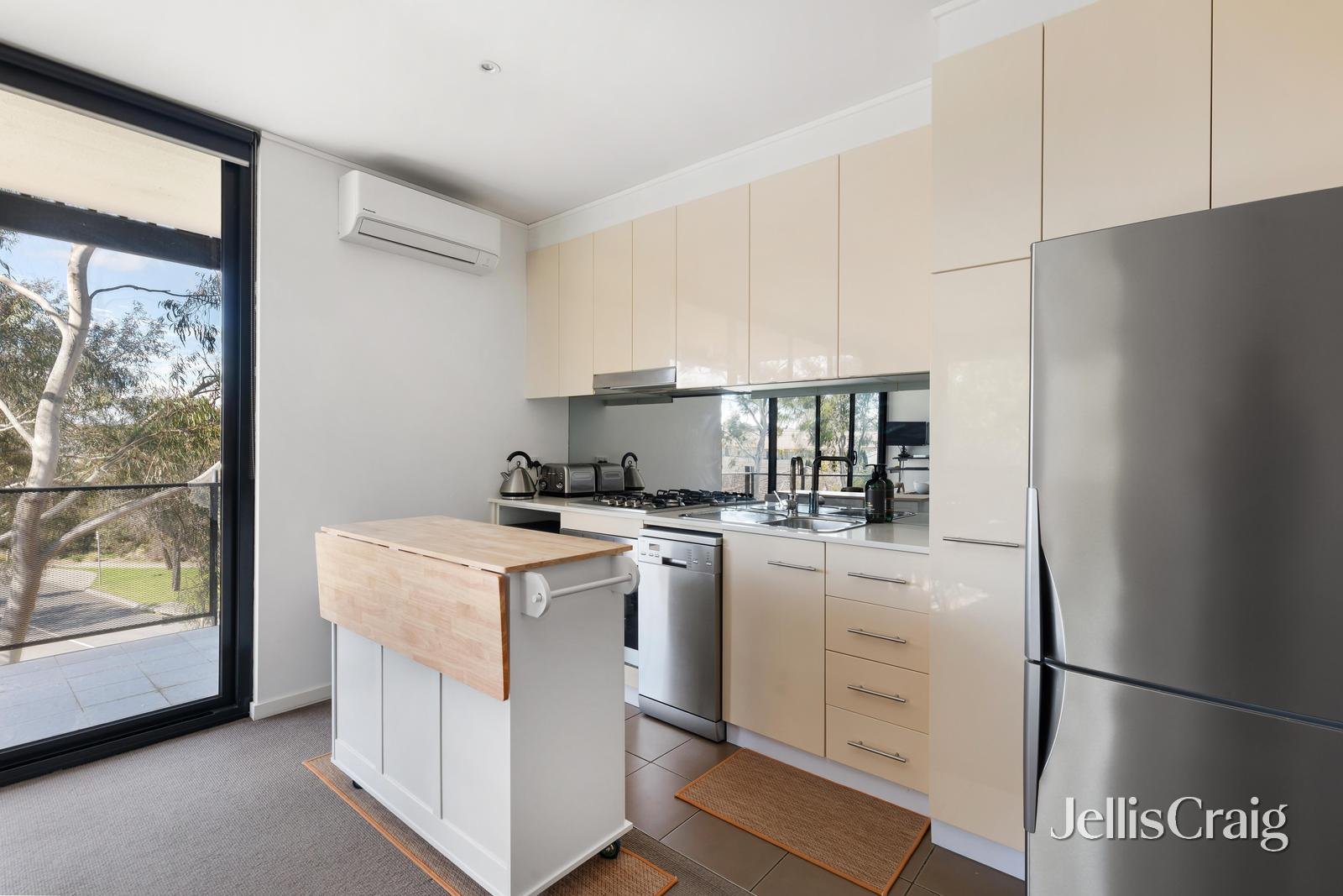 3/70 Janefield Drive, Bundoora image 7