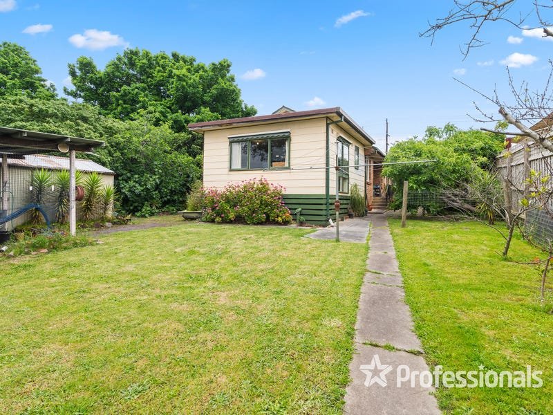 370 Maroondah Highway, Croydon image 13