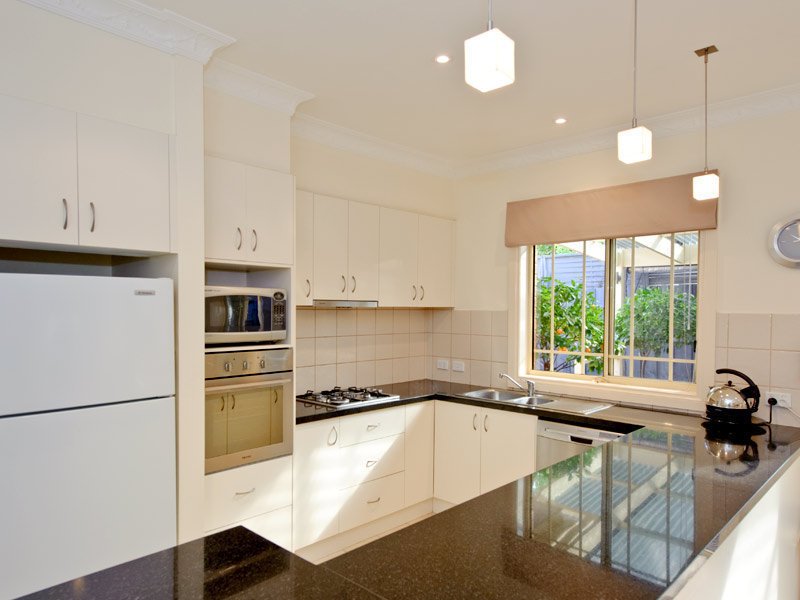3/70 Medway Street, Box Hill North image 4