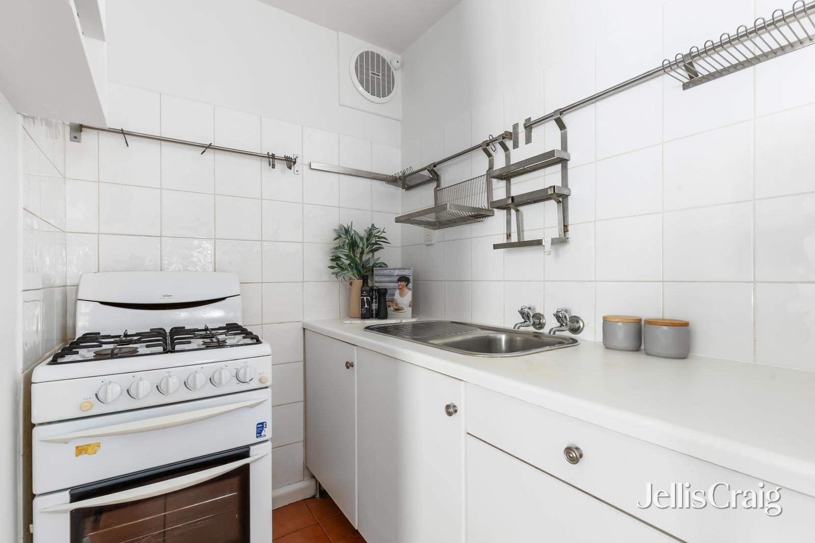 3/71 Highett Street, Richmond image 4