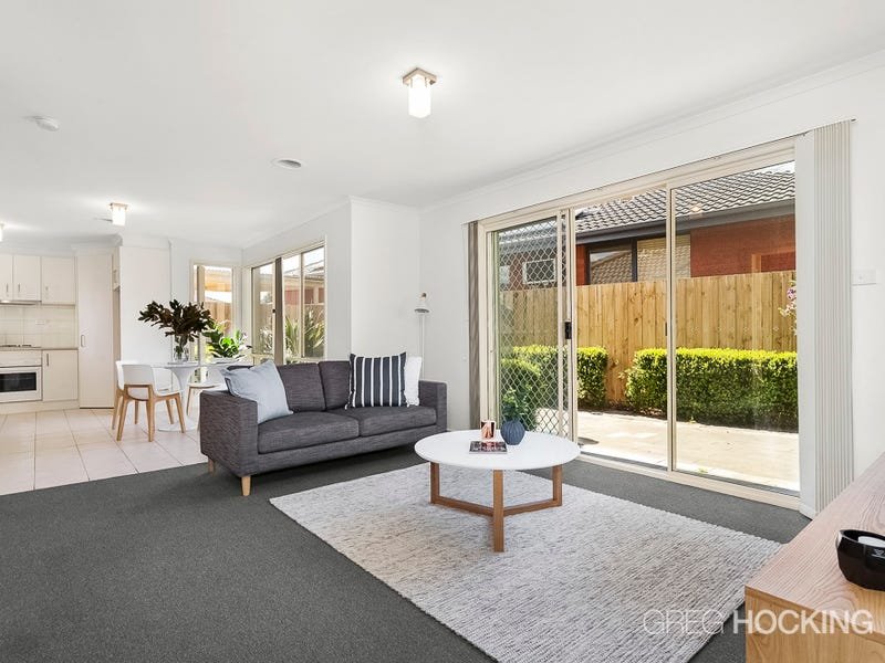 371 Queen Street, Altona Meadows image 2