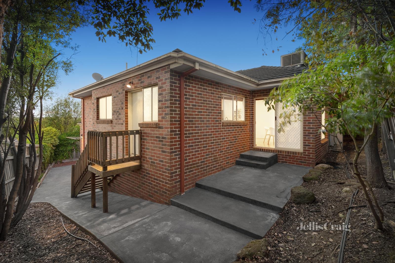 3/712 Elgar Road, Doncaster image 10