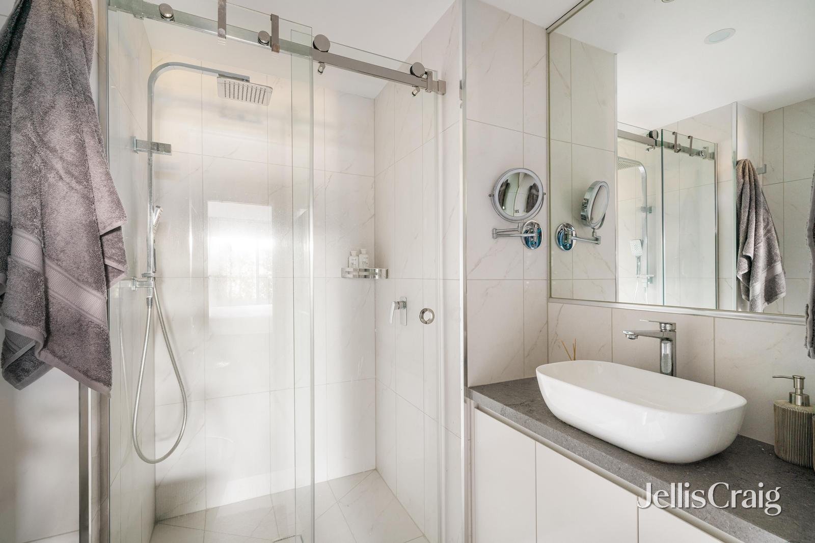 37/15 River Boulevard, Richmond image 9