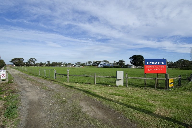372-380 372-380 Bellarine Highway, Moolap image 2