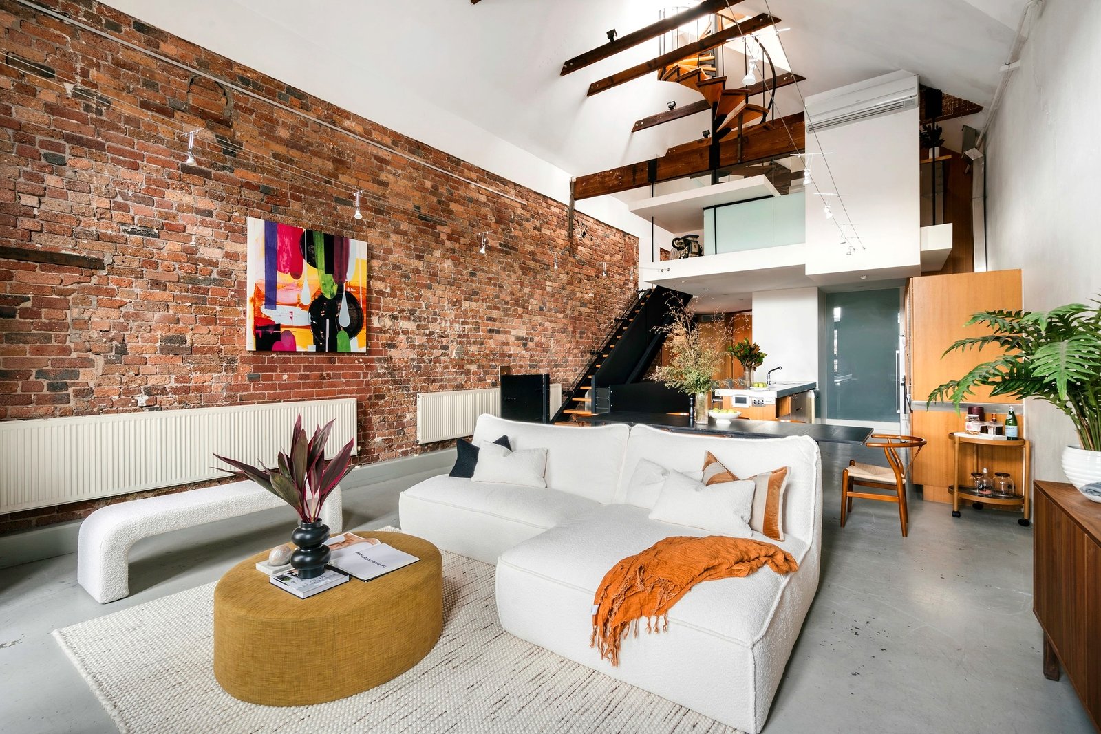 Property Gallery - Main Image