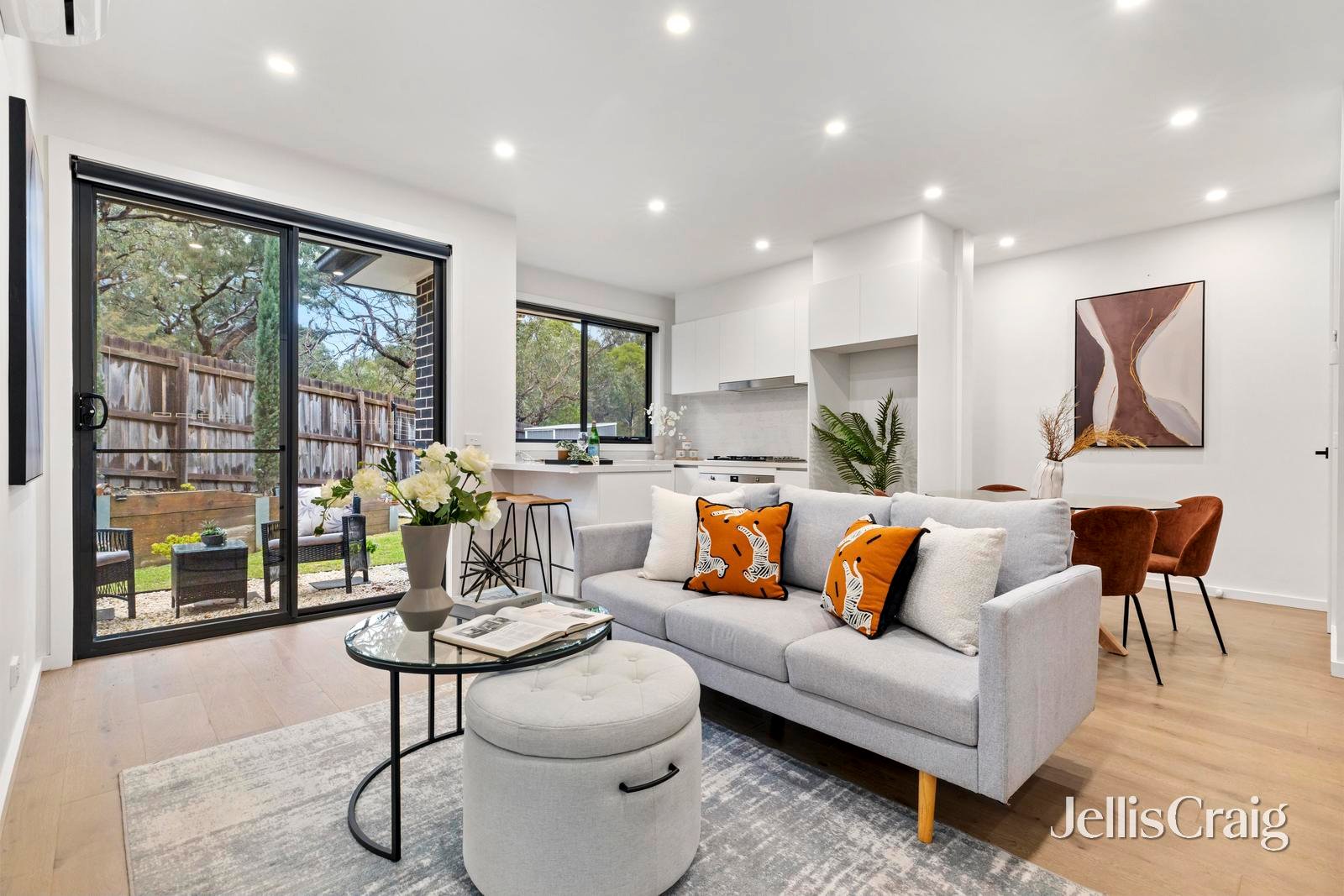 3/72 Talbot Road, Mount&nbsp;Waverley image 2