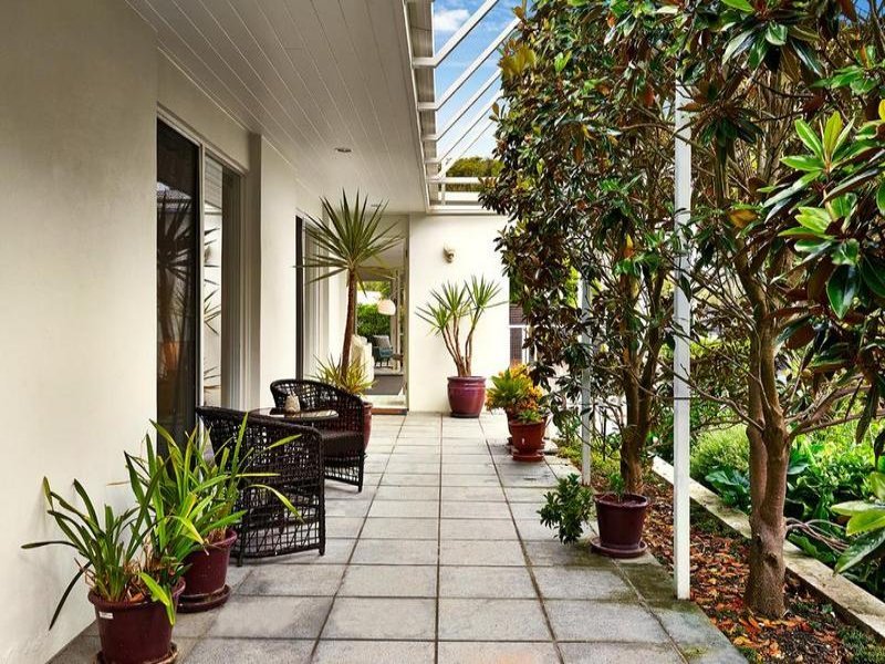 Property Gallery Thumbnail 2