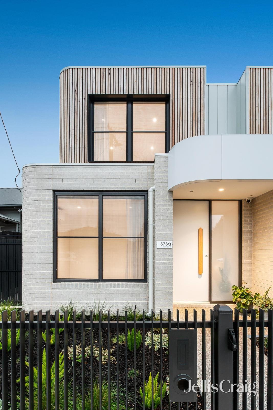 373A Clarke Street, Northcote image 4