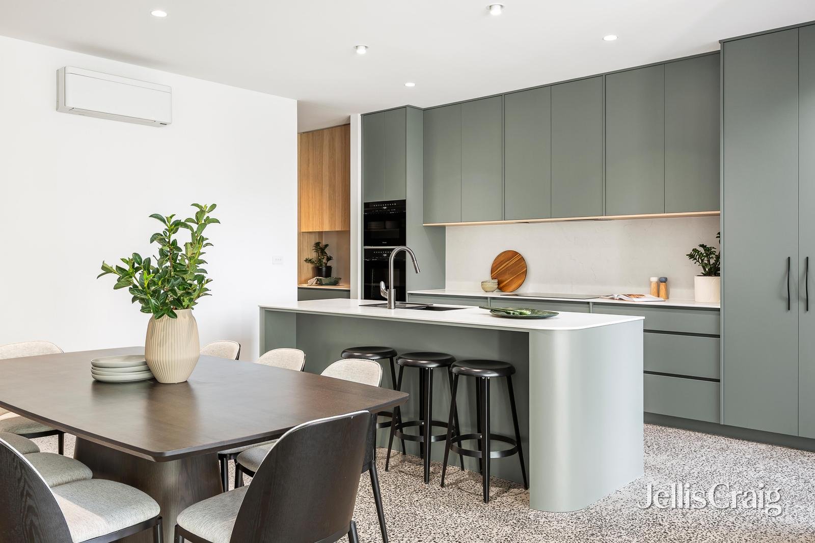 373A Clarke Street, Northcote image 9