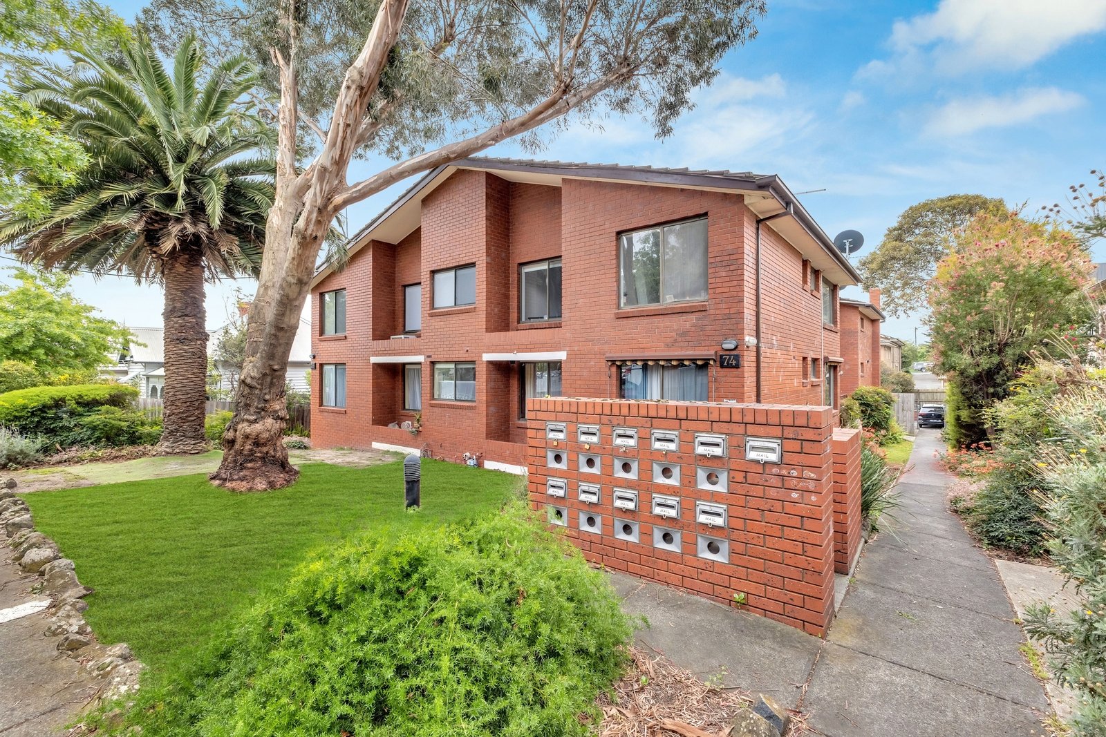 Property Gallery - Main Image