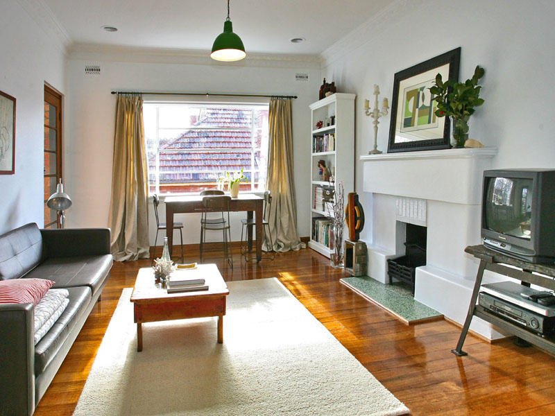 3/74 Mitford Street, Elwood image 2