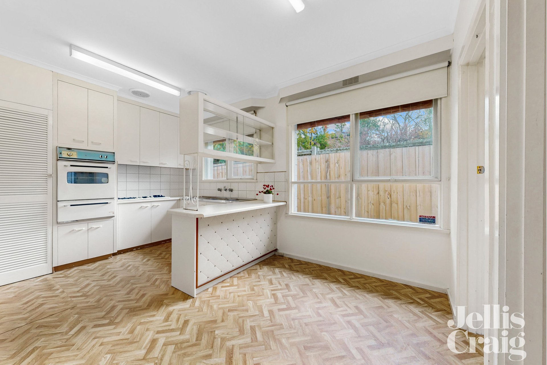3/74 Wattle Valley Road, Canterbury image 4