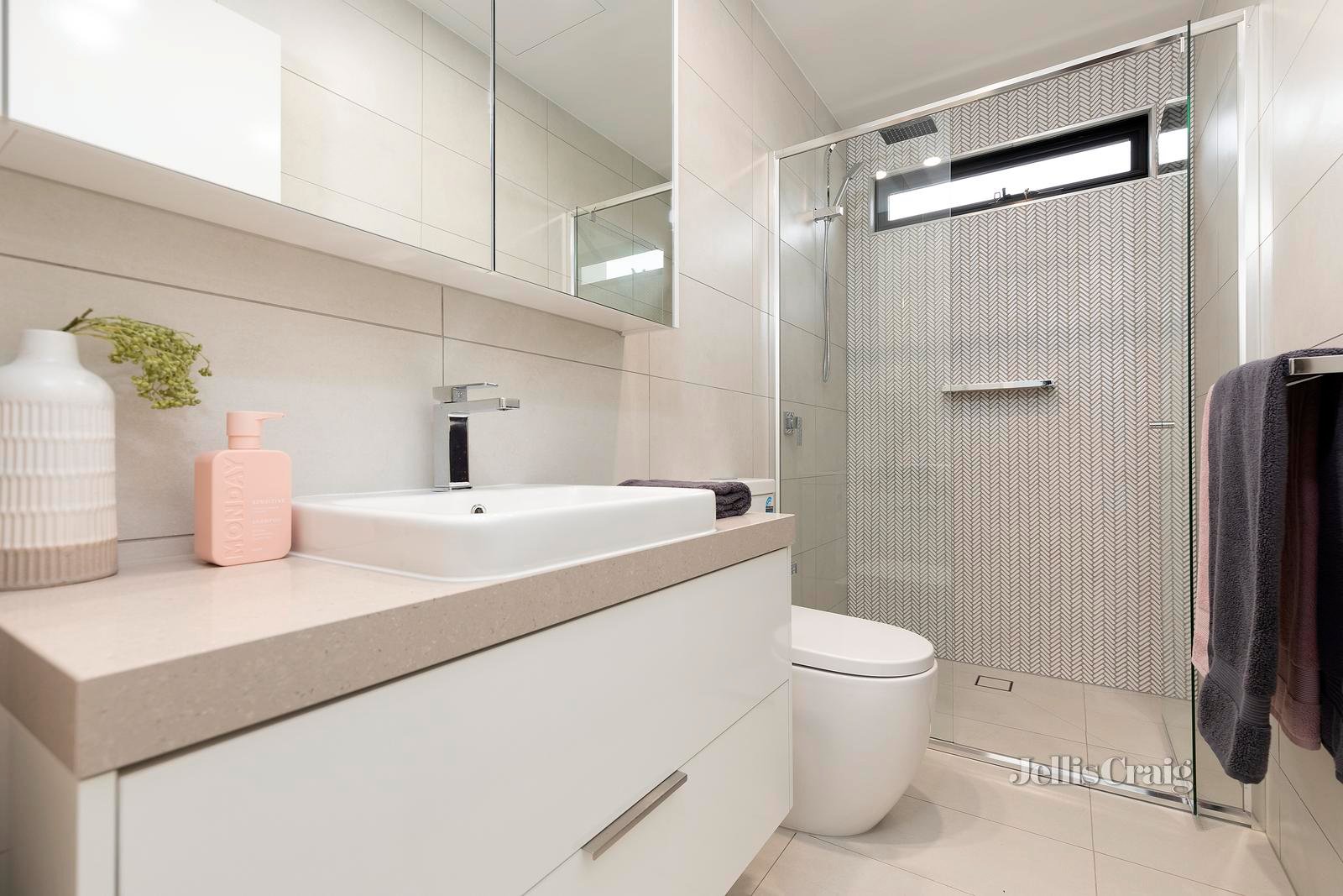 3/74 Woodland Street, Strathmore image 7