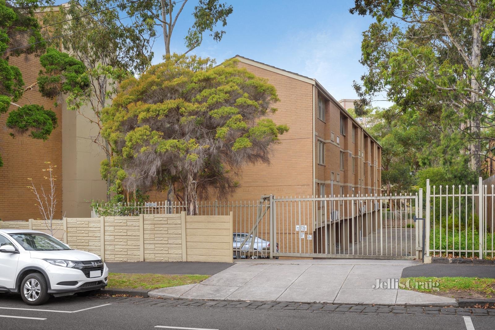 37/438 Cardigan Street, Carlton image 9