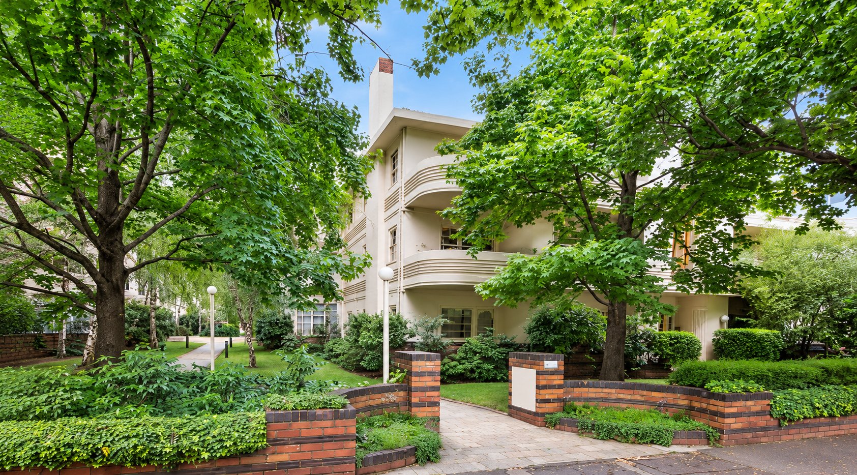 37/453 St Kilda Road, Melbourne image 8