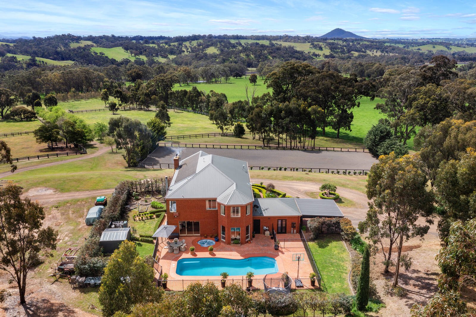 Property Gallery - Main Image