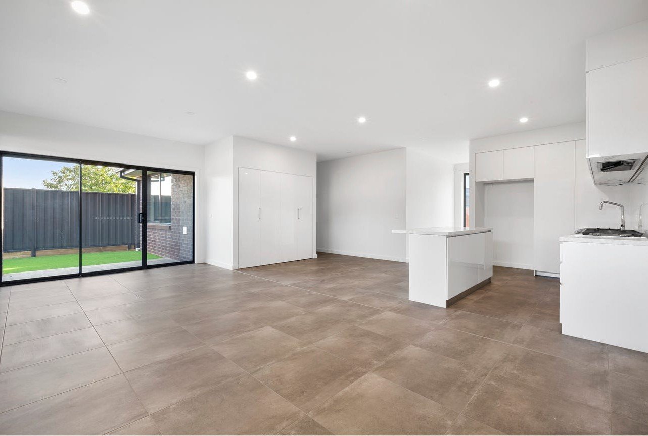 3/75 Eva Street, Clayton image 2