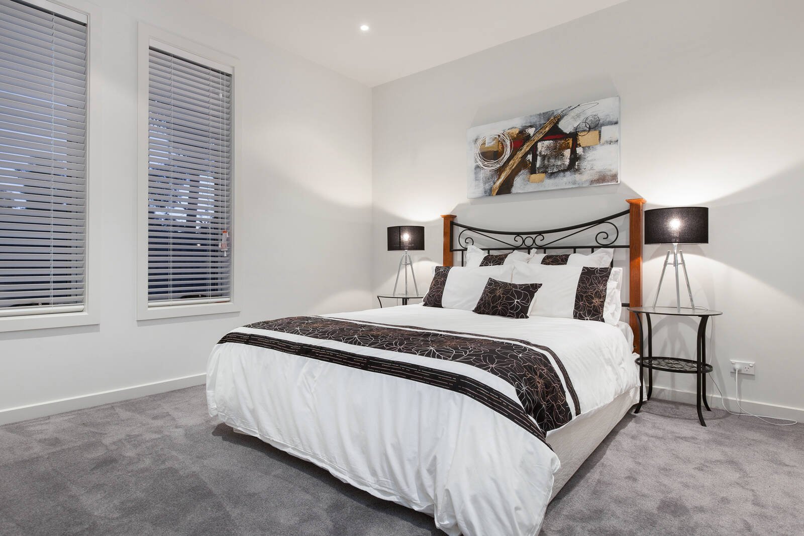Property Gallery Thumbnail 6