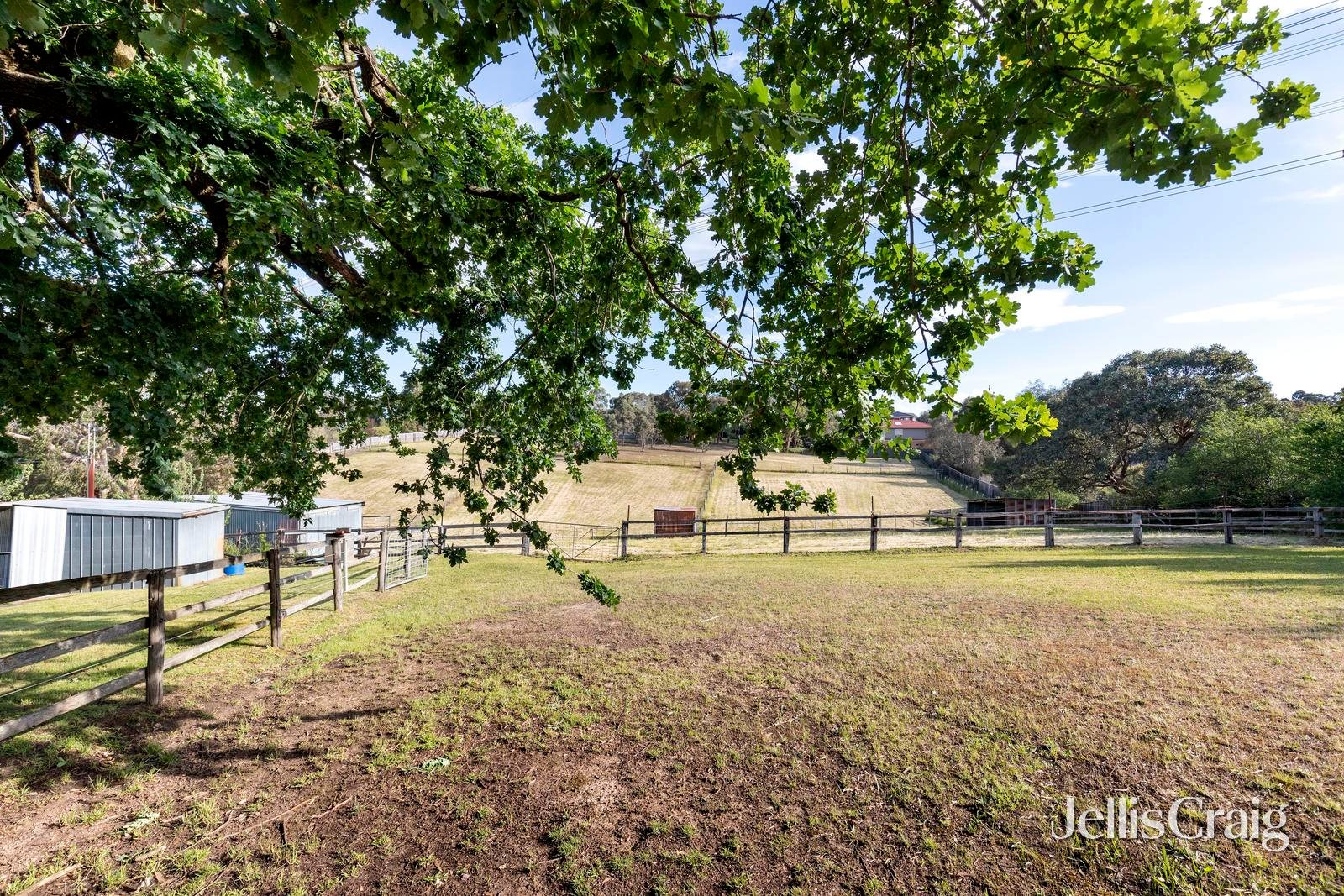 376-386 Diamond Creek Road, Diamond Creek image 2