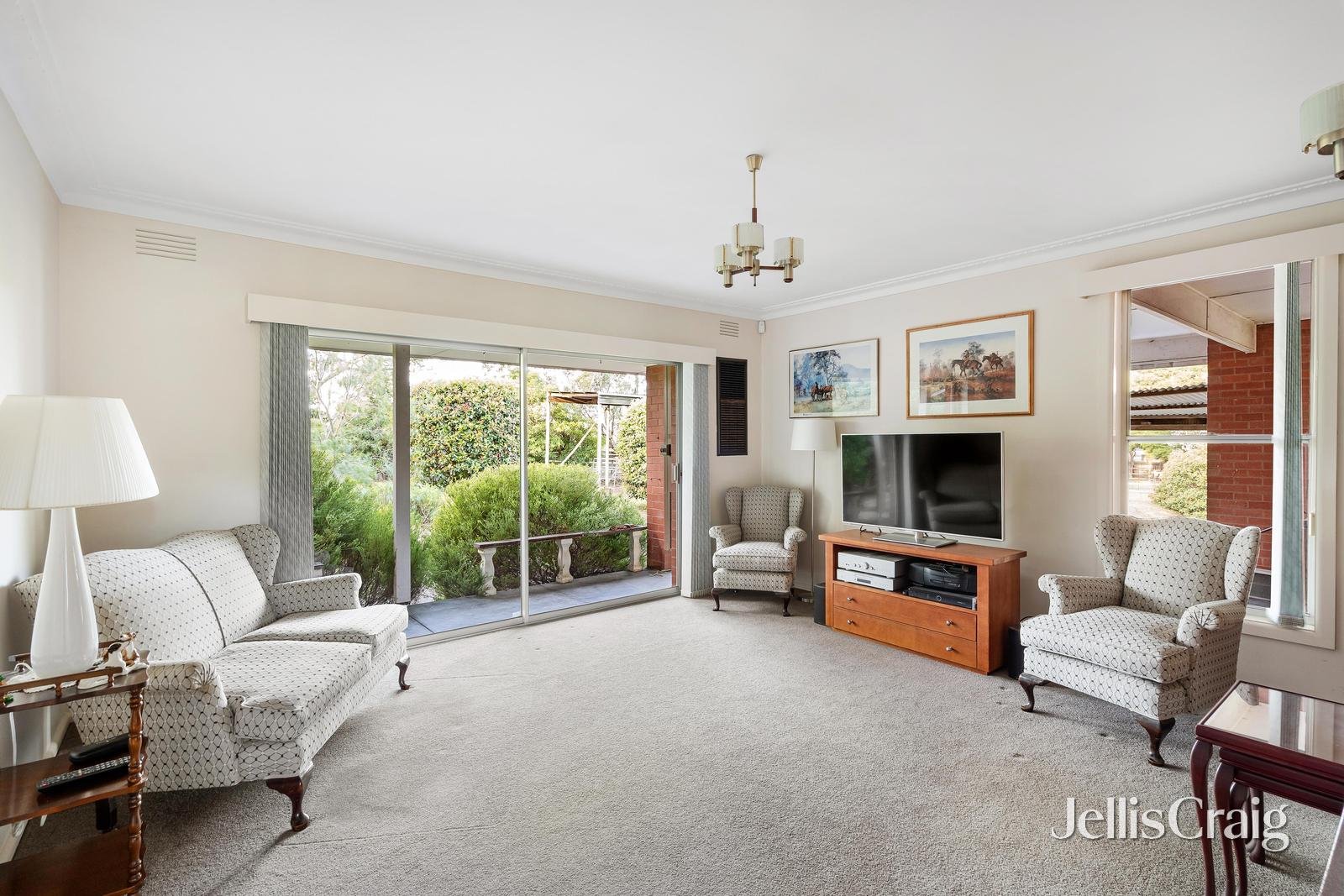 376-386 Diamond Creek Road, Diamond Creek image 8