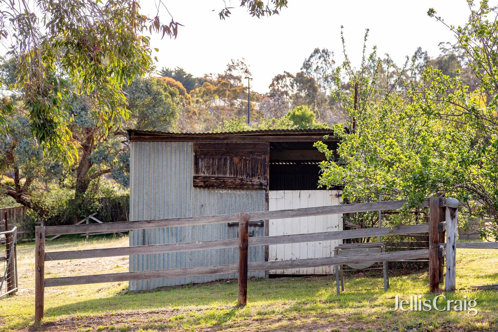 376-386 Diamond Creek Road, Diamond Creek image 19