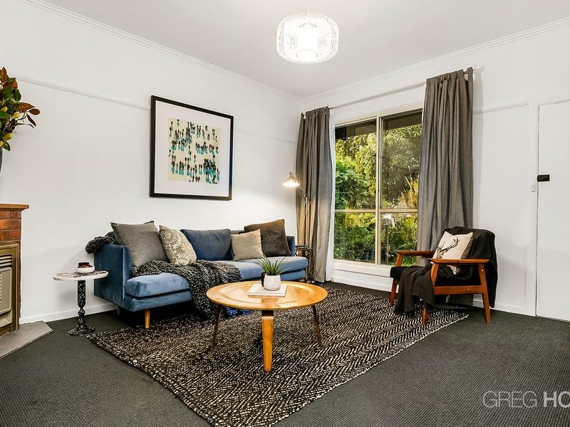 376 Howe Parade, Port Melbourne image 2