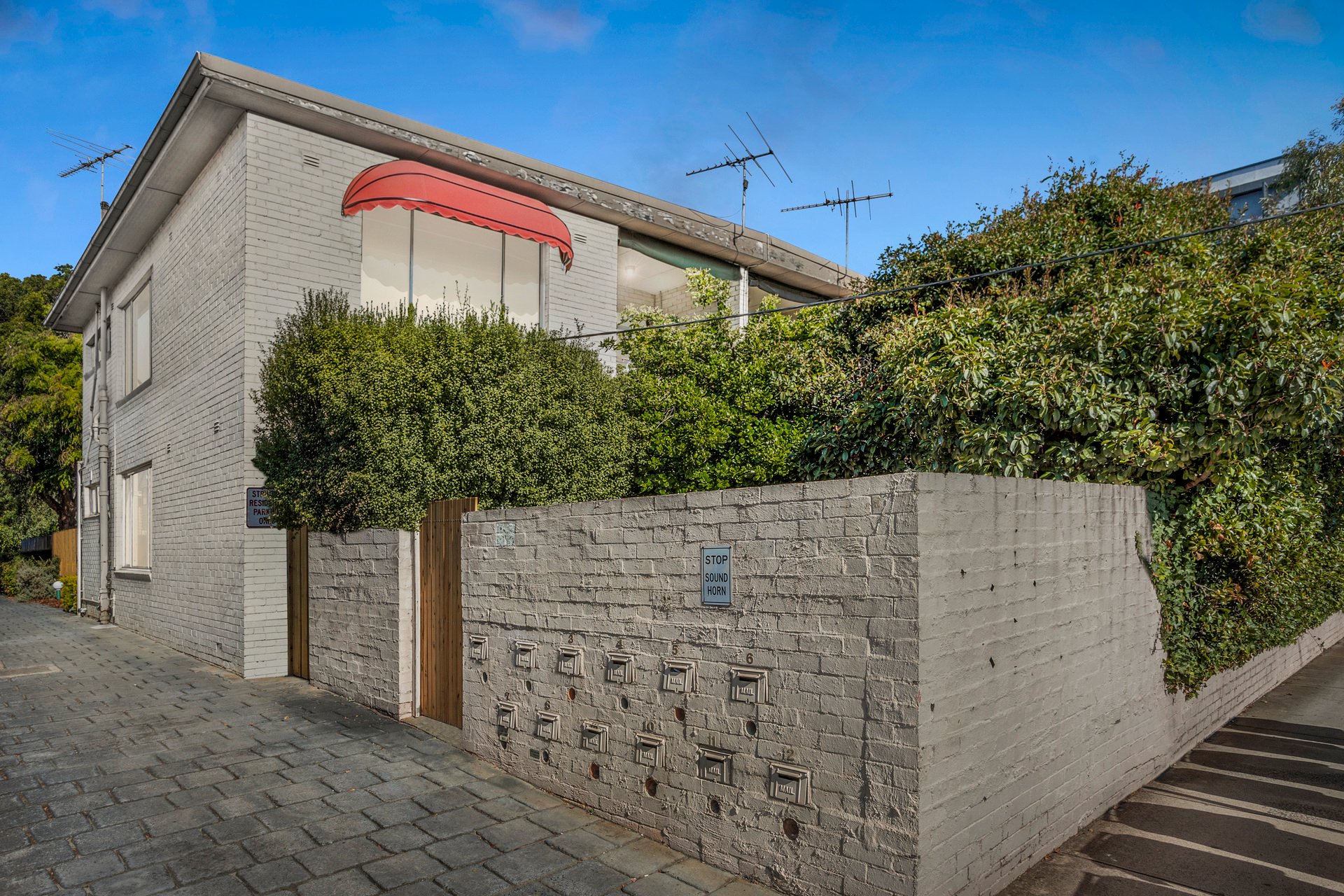 Property Gallery - Main Image
