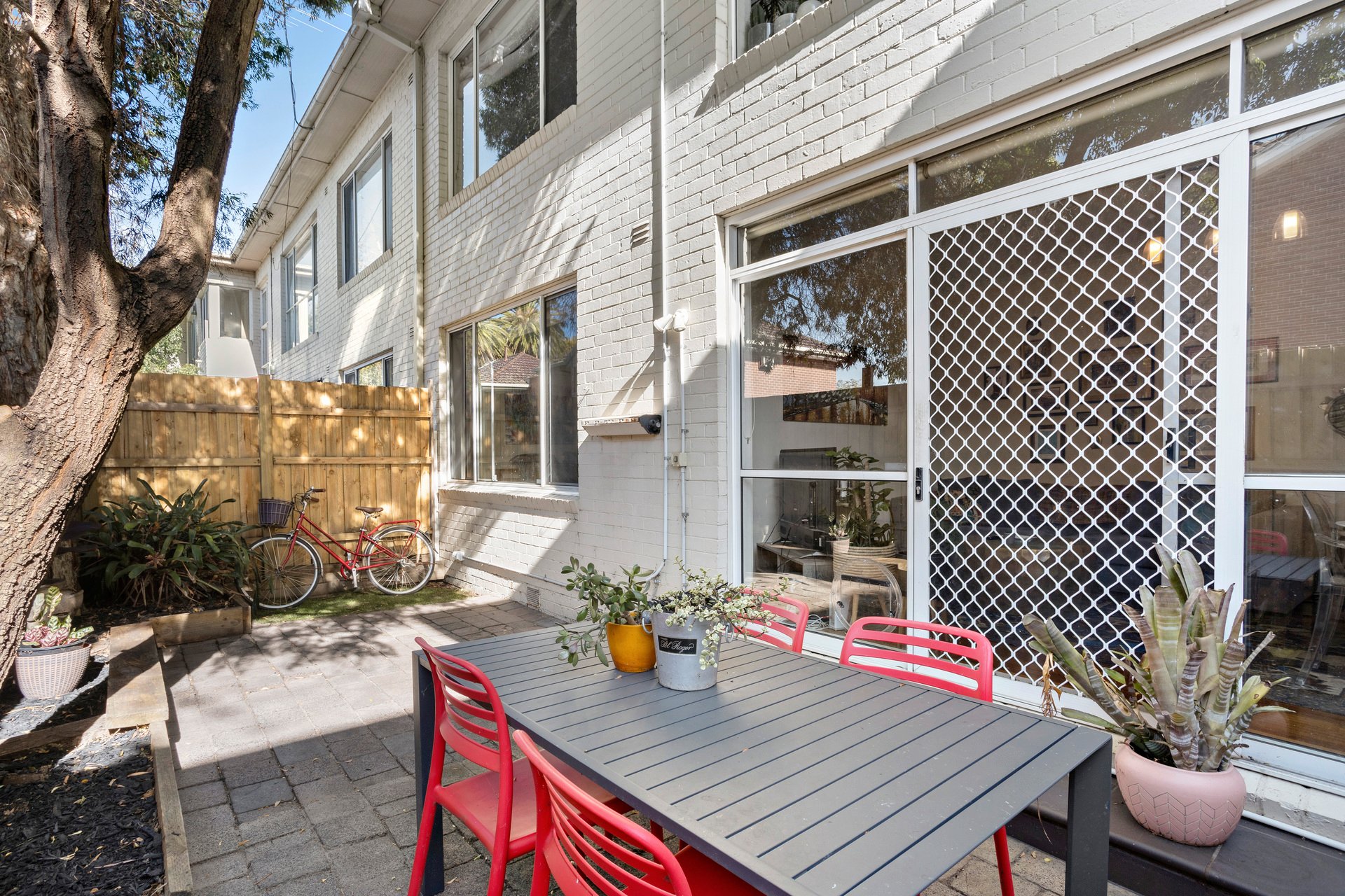 Property Gallery Thumbnail 10