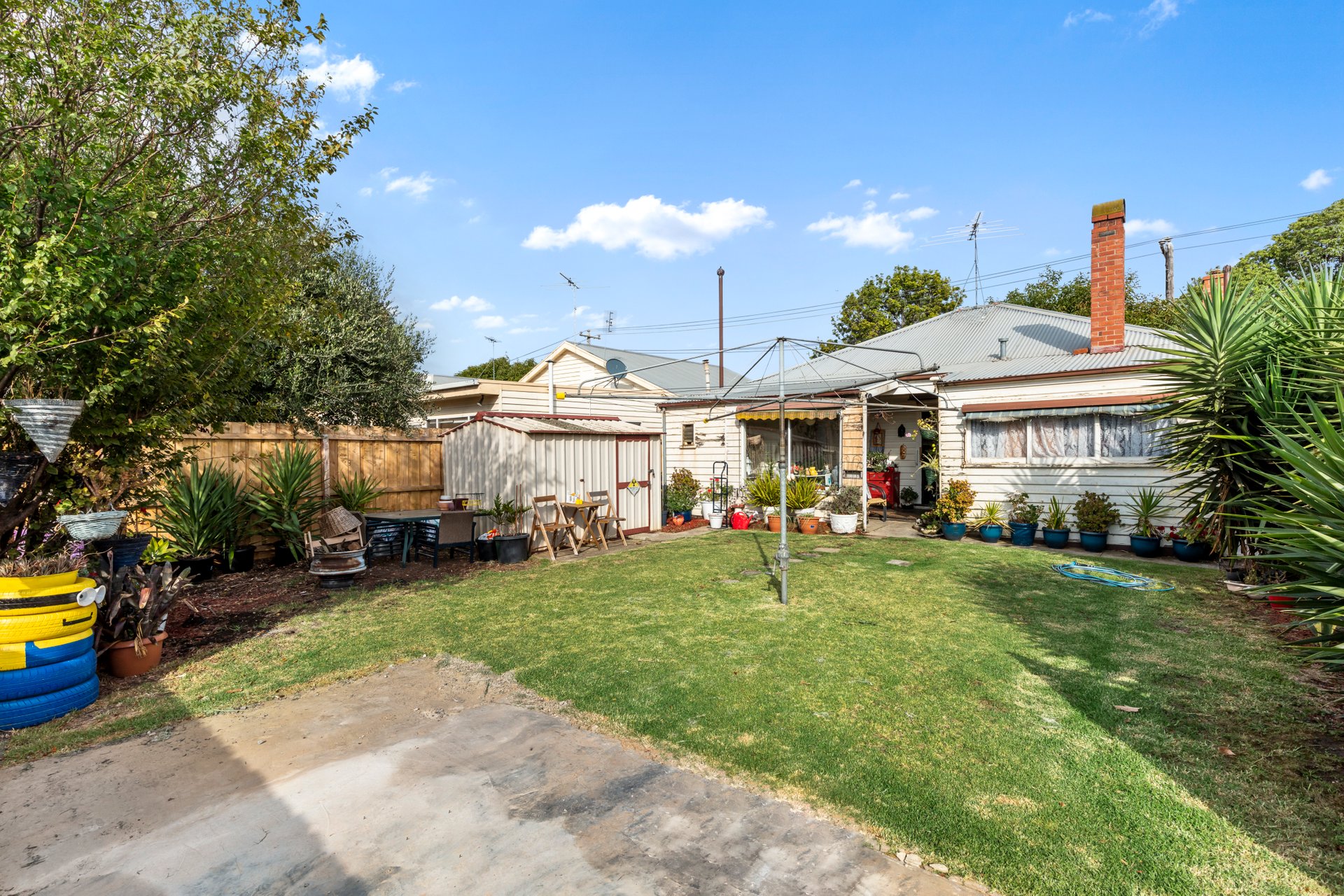 376 Pakington Street, Newtown image 3