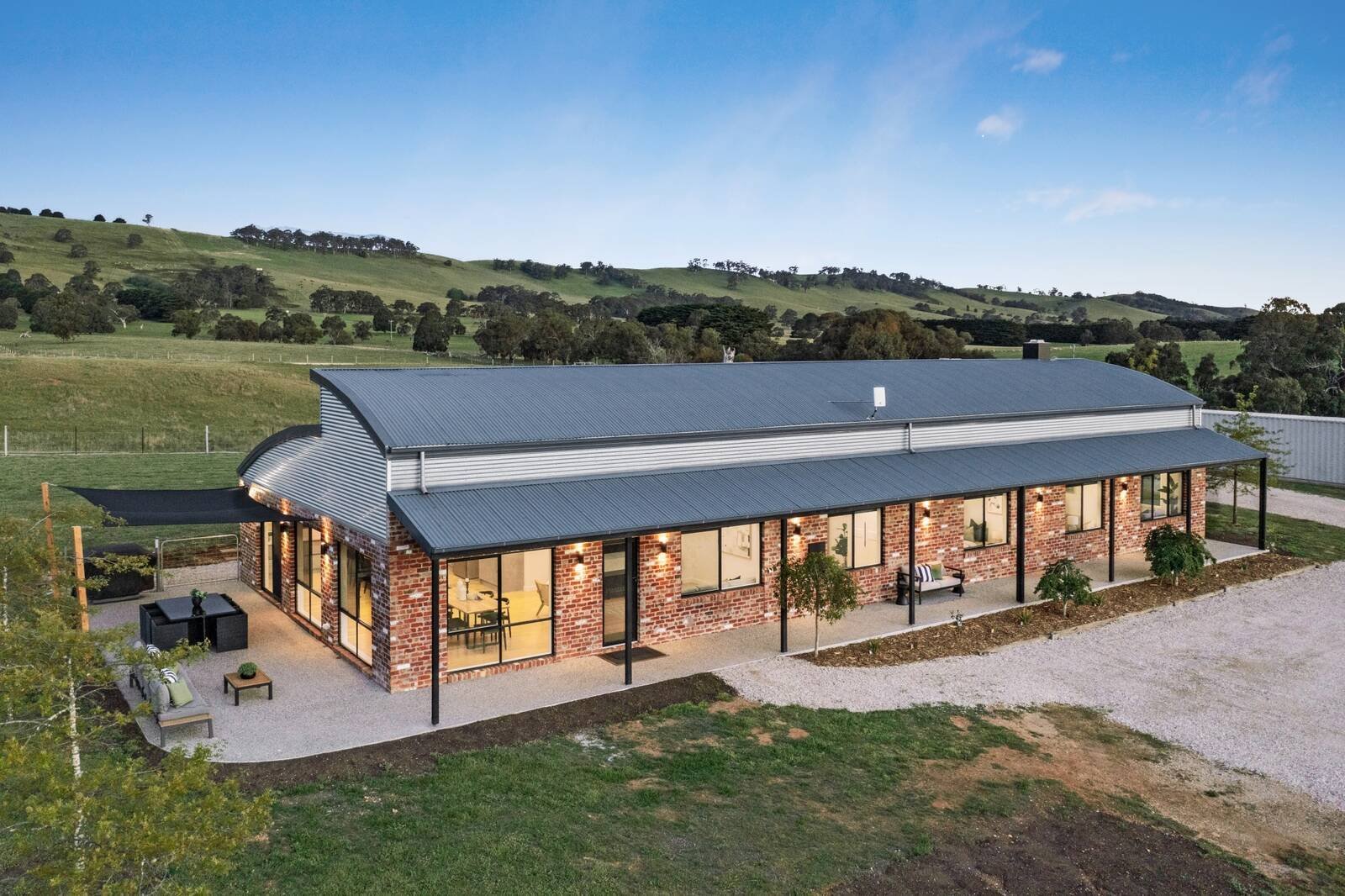 Property Gallery - Main Image