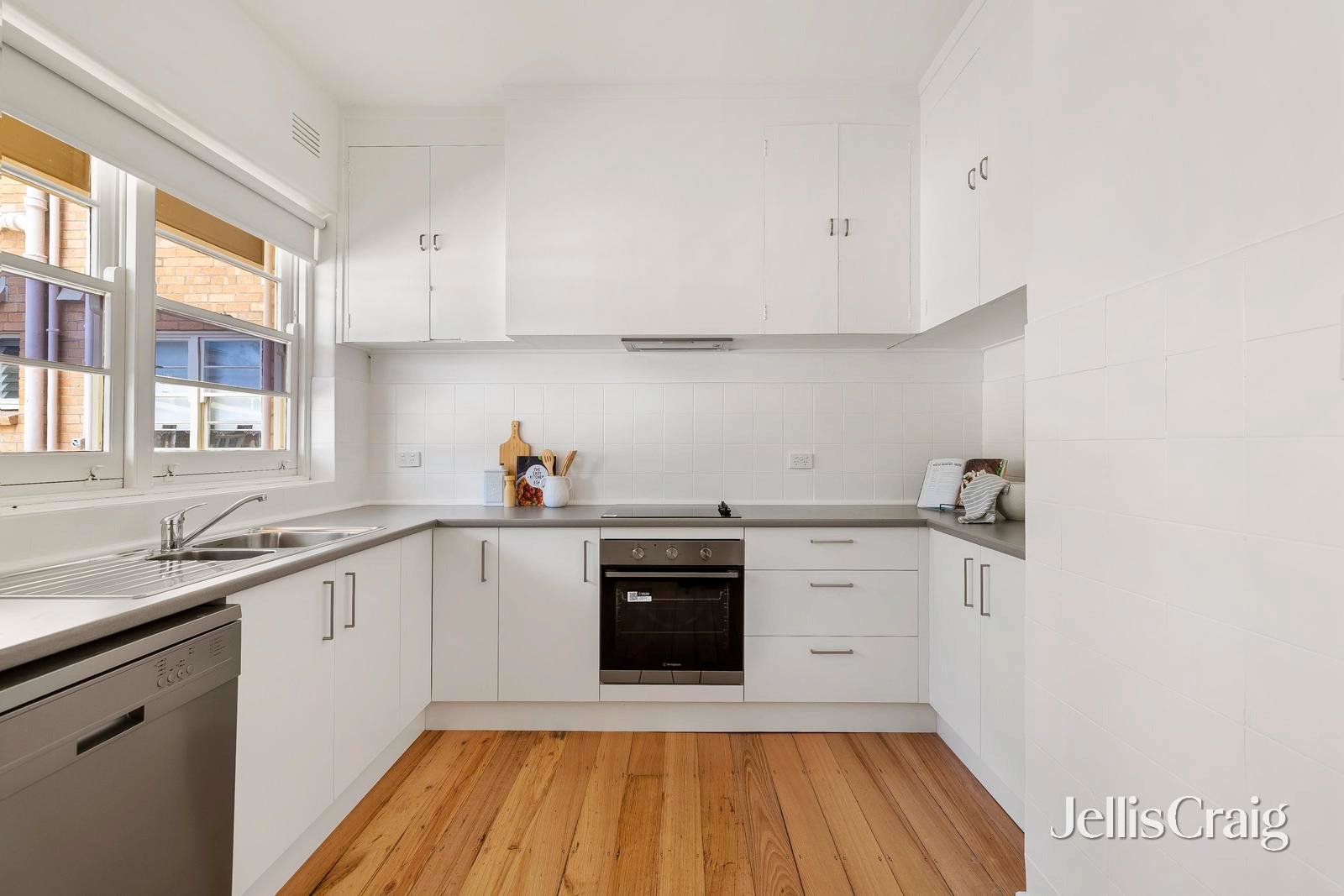 3/761-763 Esplanade, Mornington image 2