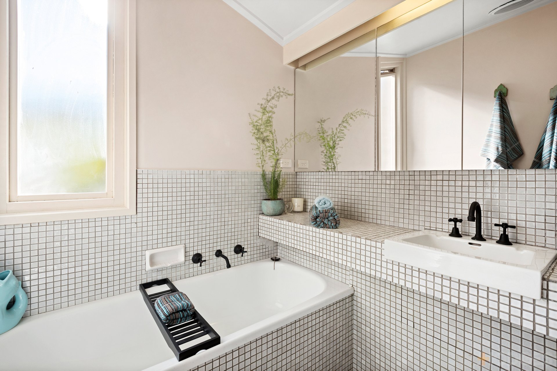 3 / 78 Beach Road Mentone