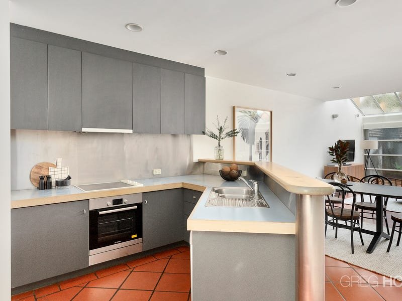 378 Ross Street, Port Melbourne image 3
