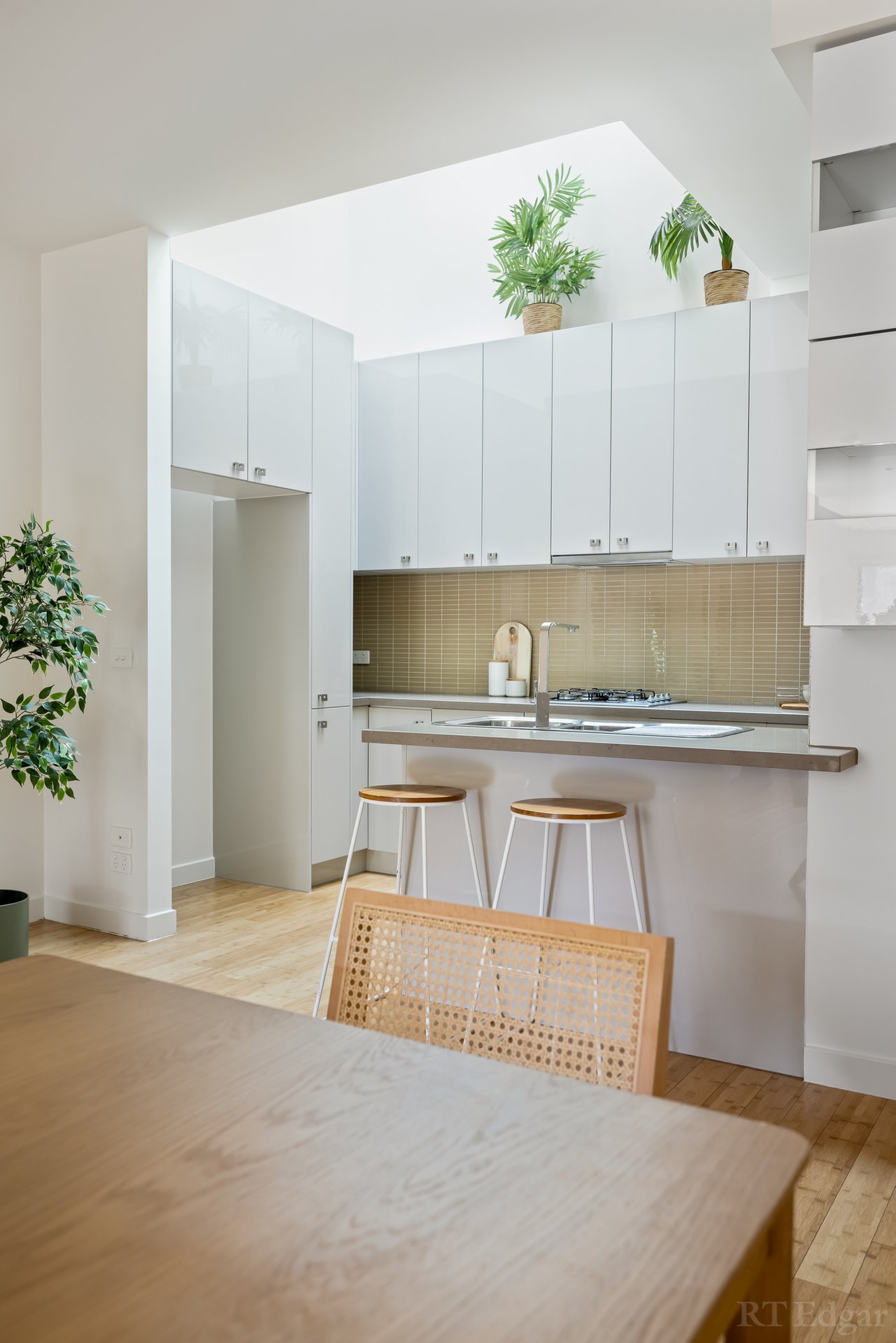 Property Gallery Thumbnail 15