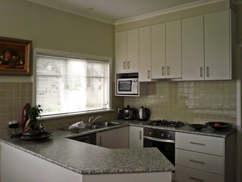 379 Canterbury Road, Forest Hill image 3