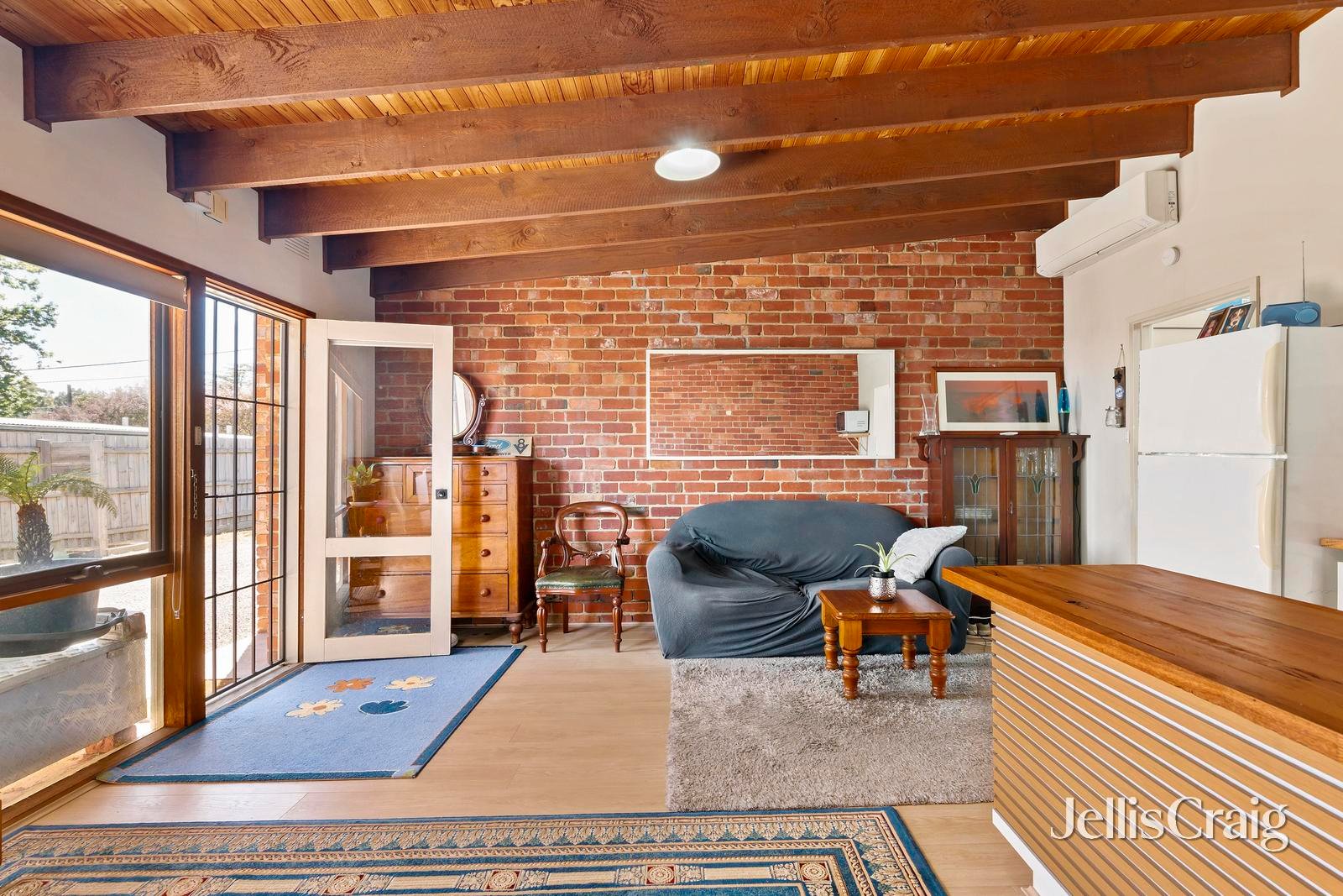 3/79 Castella Street, Lilydale image 2