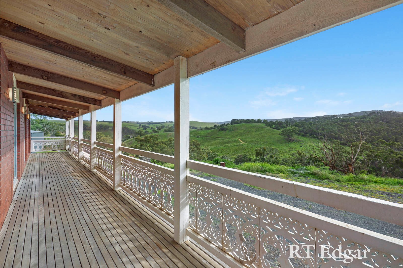 Property Gallery Thumbnail 12