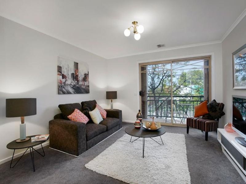 37/910 Canterbury Road, Box Hill image 3