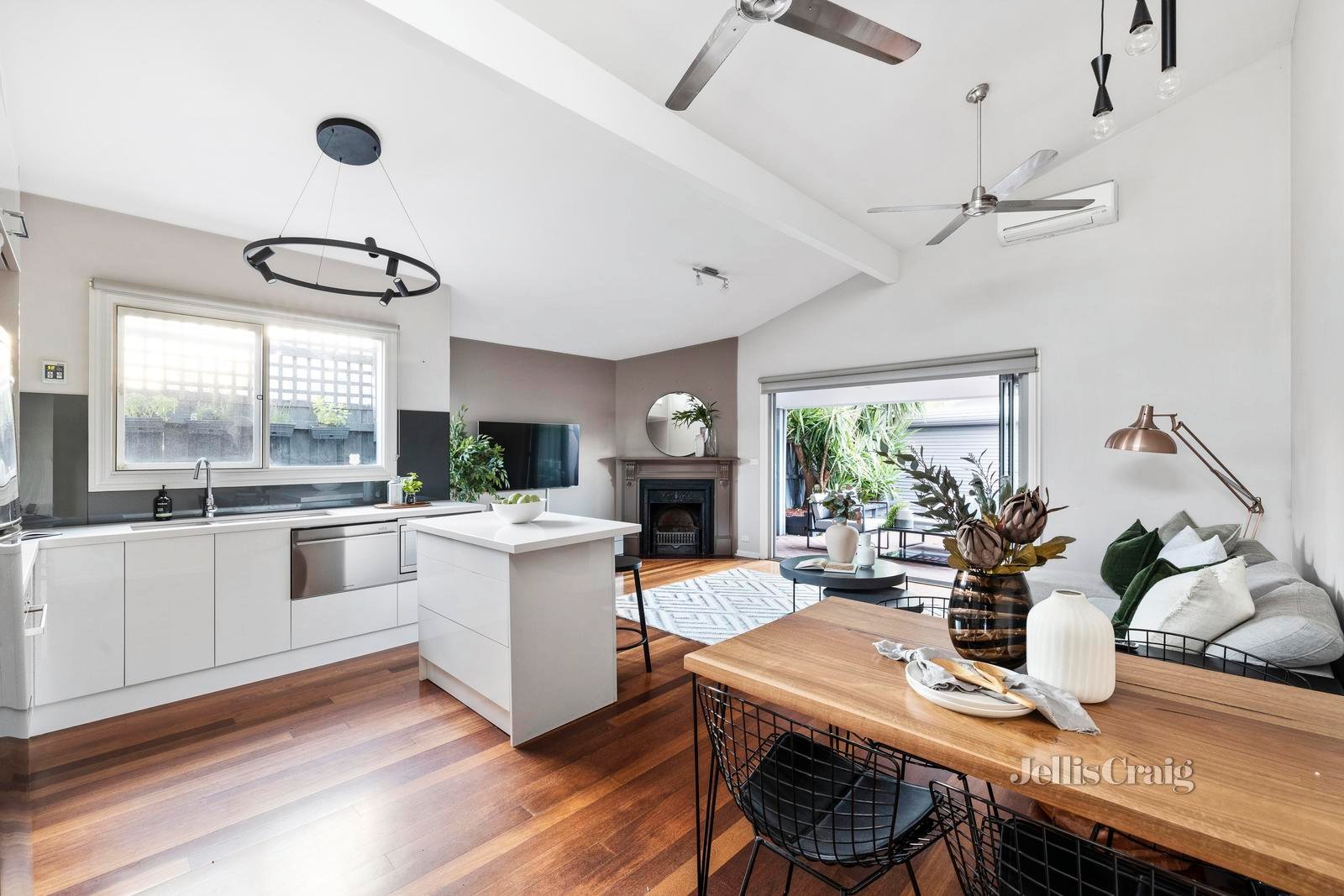 37A Beavers Road, Northcote image 4